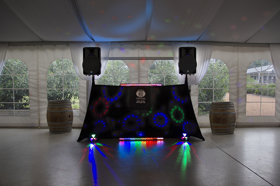 3D Mobile Entertainment setup